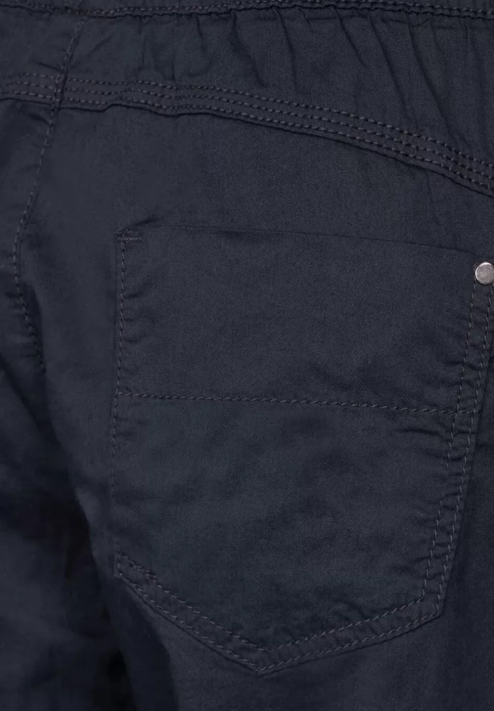 Loose Fit Hose
