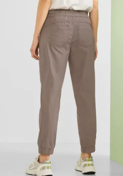 Loose Fit Hose