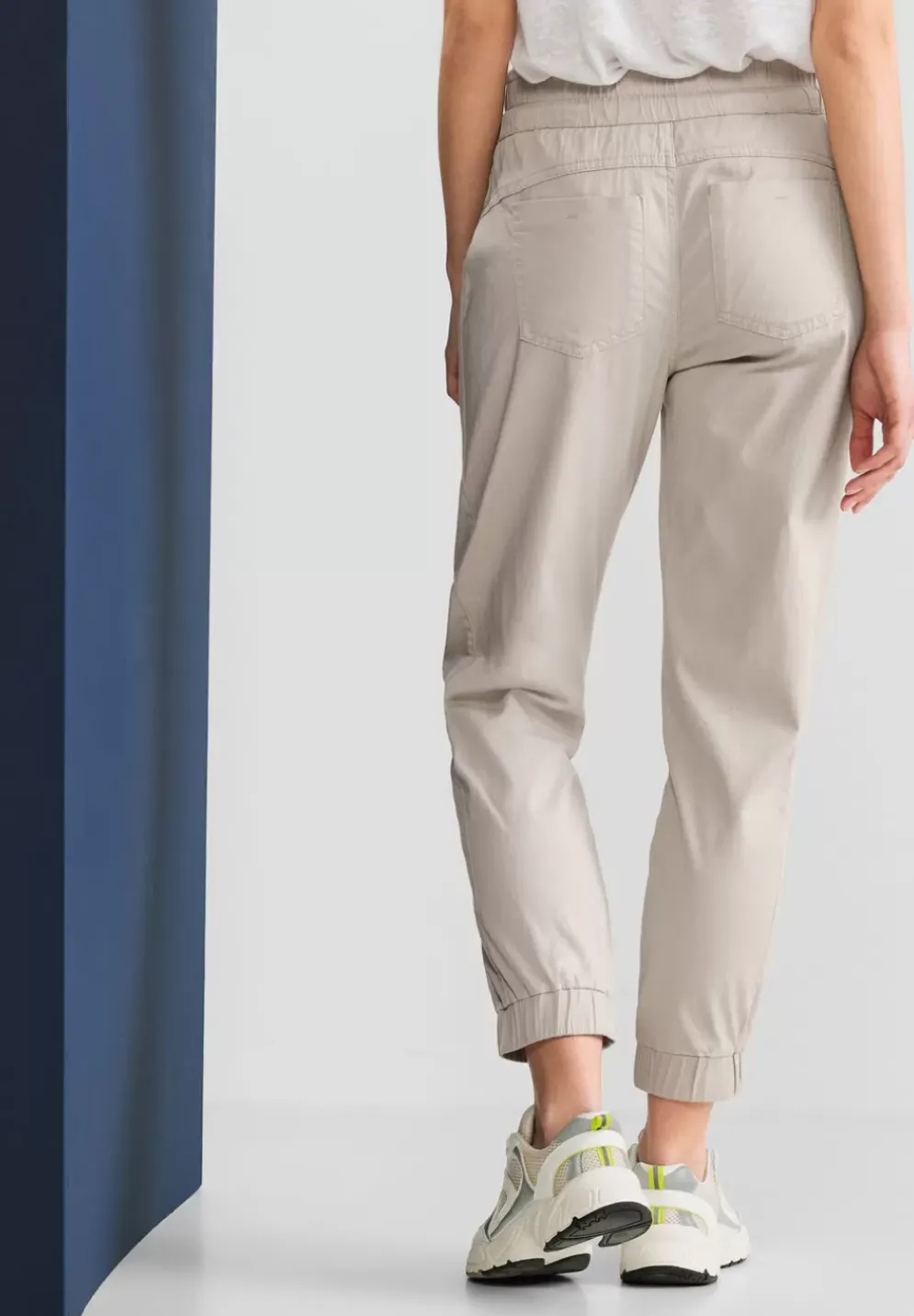 Loose Fit Hose