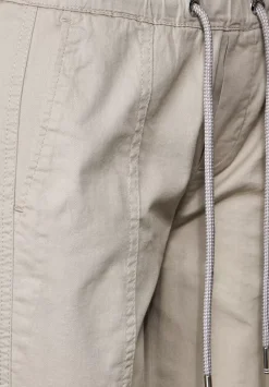 Loose Fit Hose