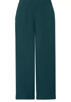 Loose Fit Hose