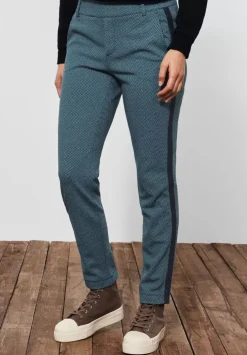 Loose Fit Hose