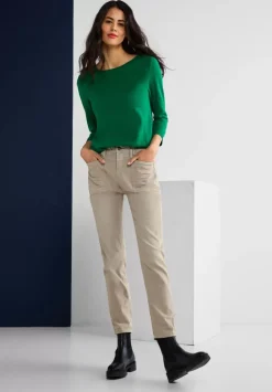 Loose Fit Hose