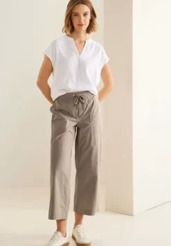 Loose Fit Hose