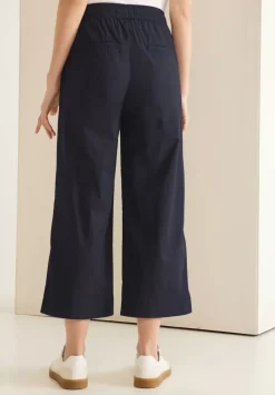 Loose Fit Hose
