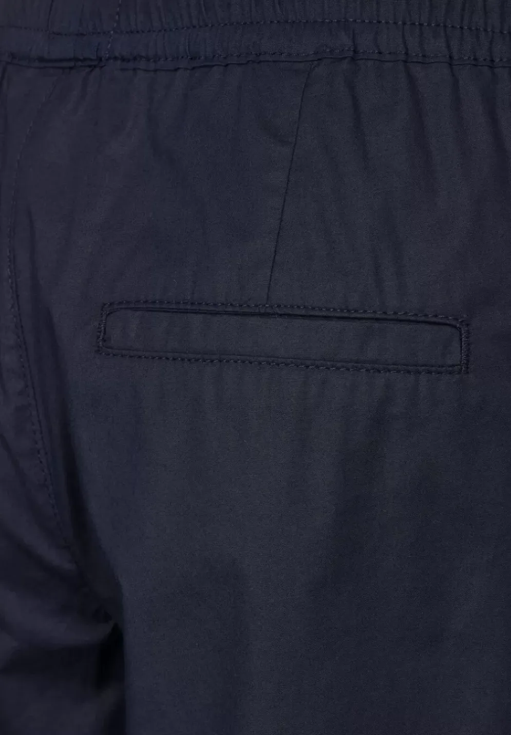 Loose Fit Hose