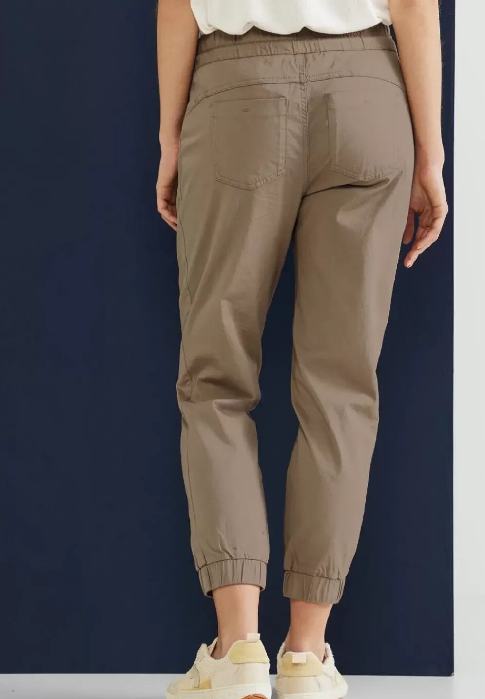 Loose Fit Hose