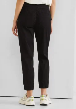 Loose Fit Hose