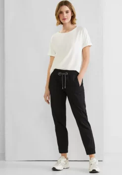 Loose Fit Hose