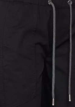 Loose Fit Hose