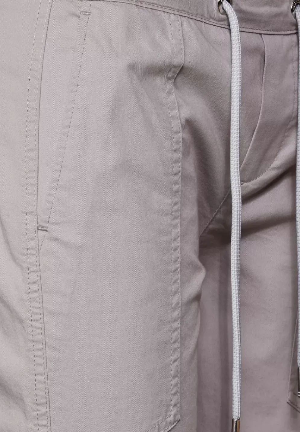 Loose Fit Hose