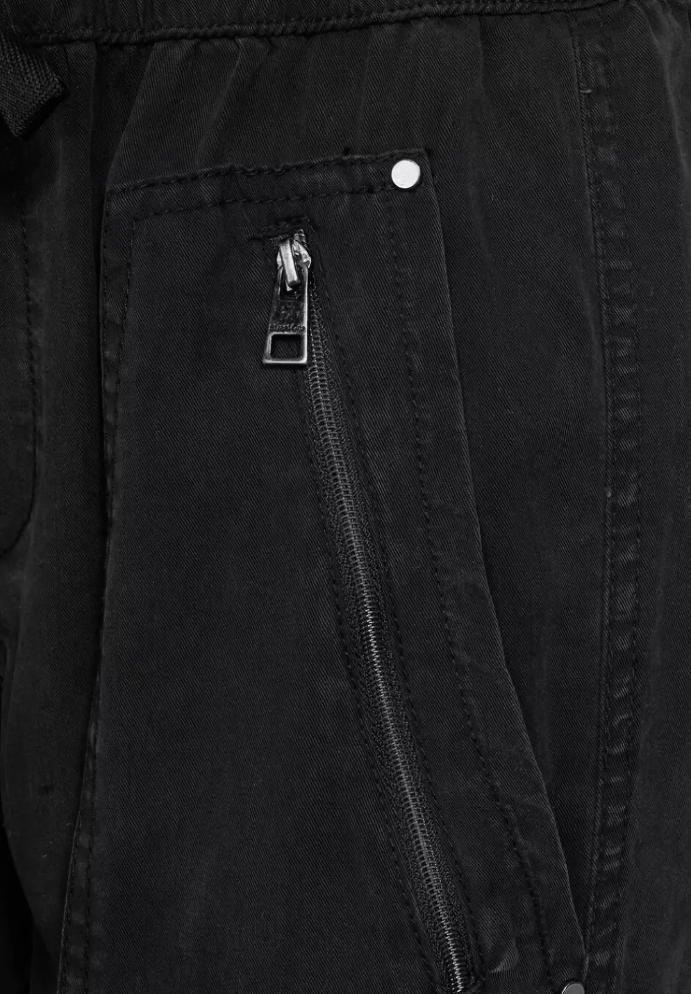 Loose Fit Hose In Lyocell