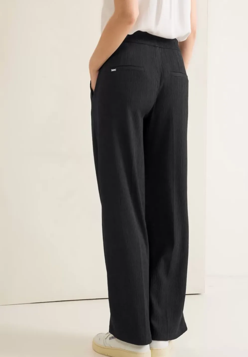 Loose Fit Hose Mit Crincle