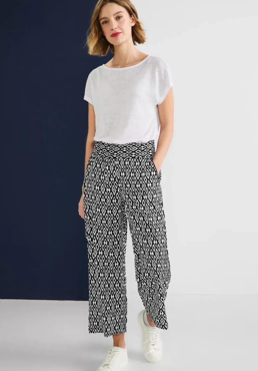Loose Fit Hose Mit Print