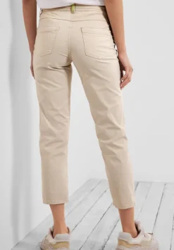 Loose Fit Hose Mit Stretch