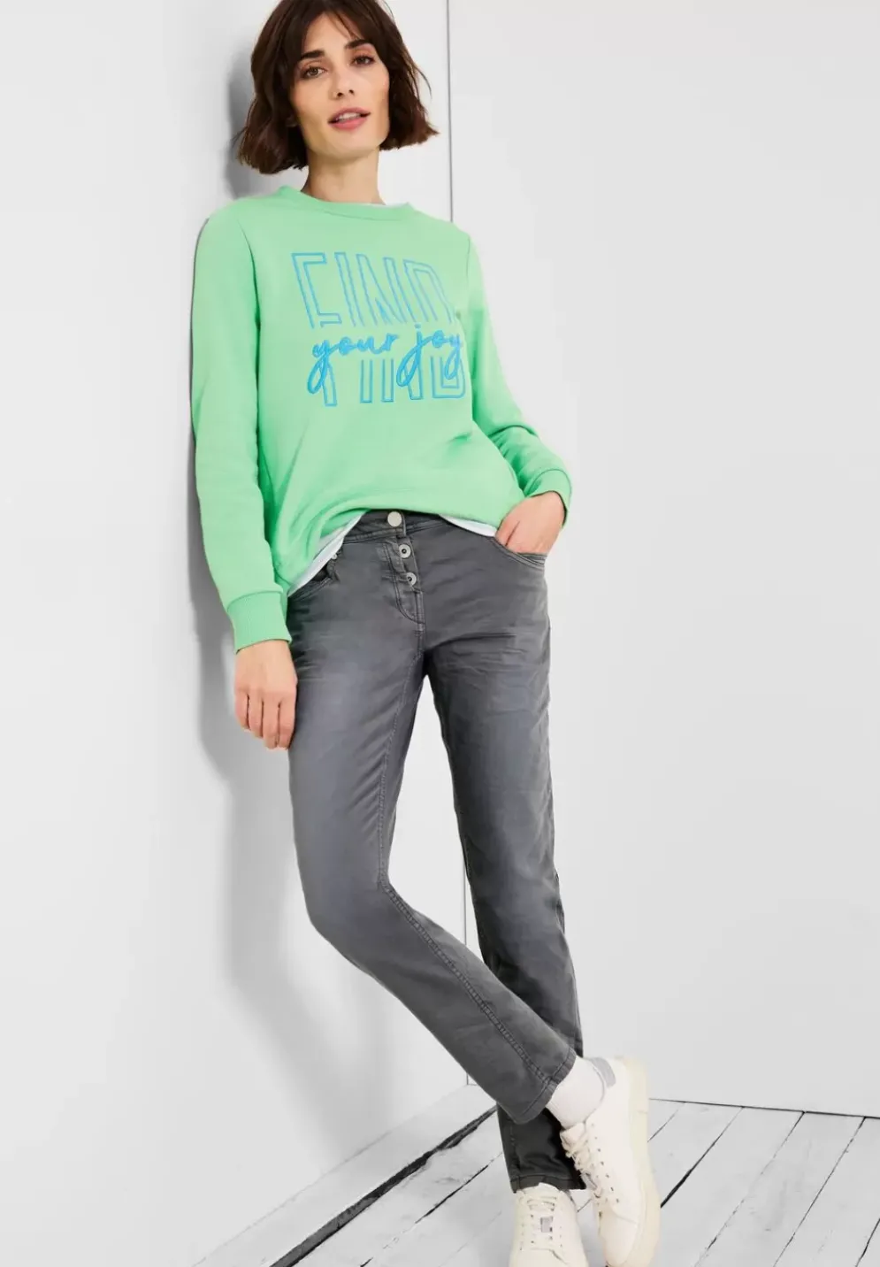 Loose Fit Hose Mit Stretch
