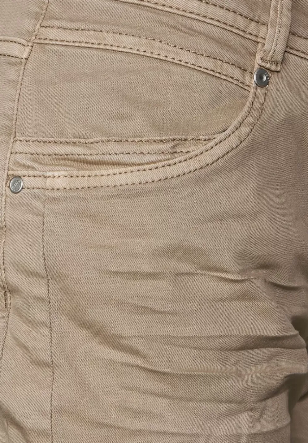 Loose Fit Hose Mit Stretch