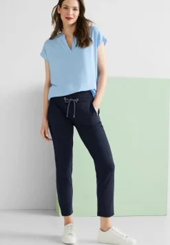Loose Fit Hose Mit Stretch