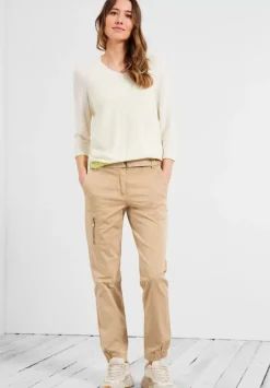 Loose Fit Hose Mit Stretch