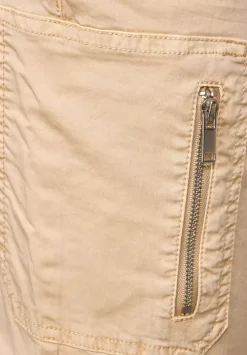 Loose Fit Hose Mit Stretch