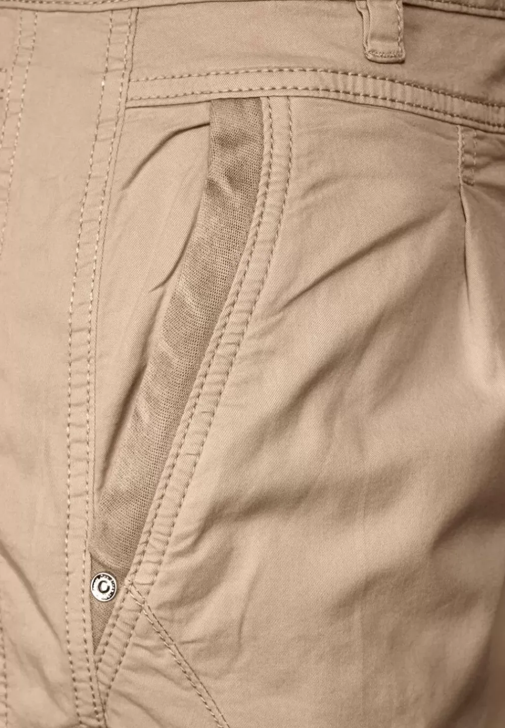 Loose Fit Hose Mit Stretch