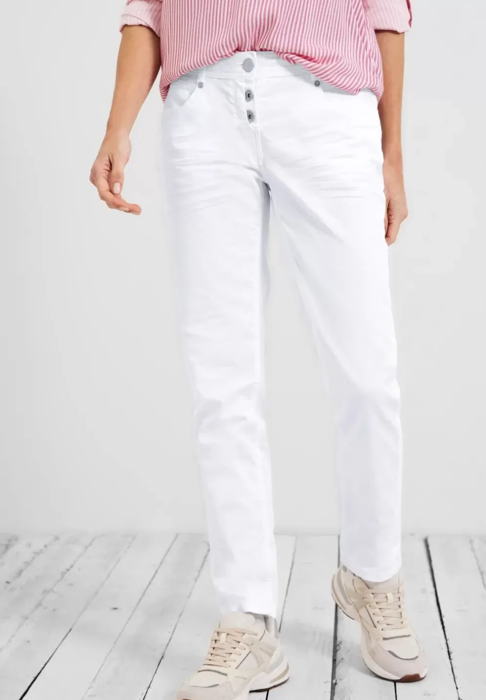 Loose Fit Hose Mit Stretch