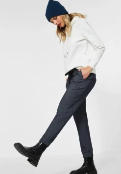 Loose Fit Jacquard Hose