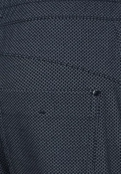 Loose Fit Jacquard Hose
