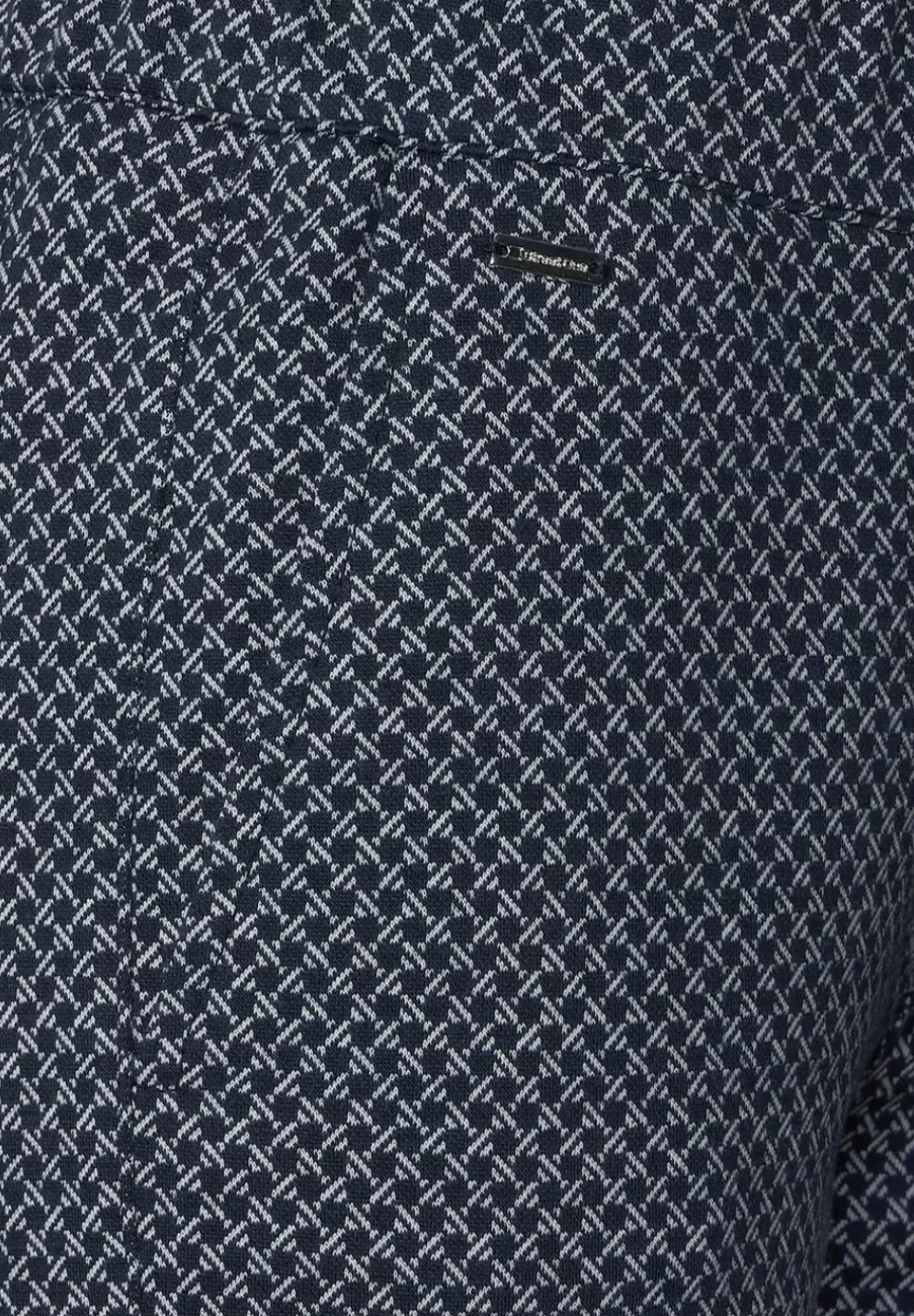 Loose Fit Jacquard Hose