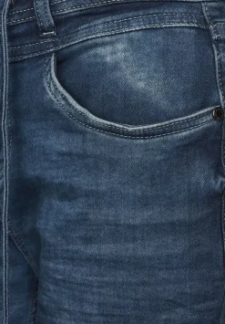 Loose Fit Jeans