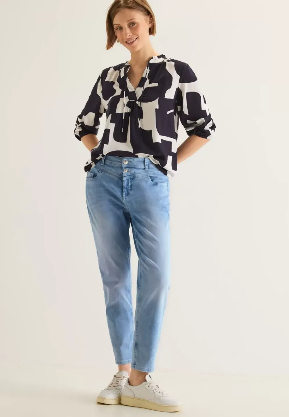 Loose Fit Jeans
