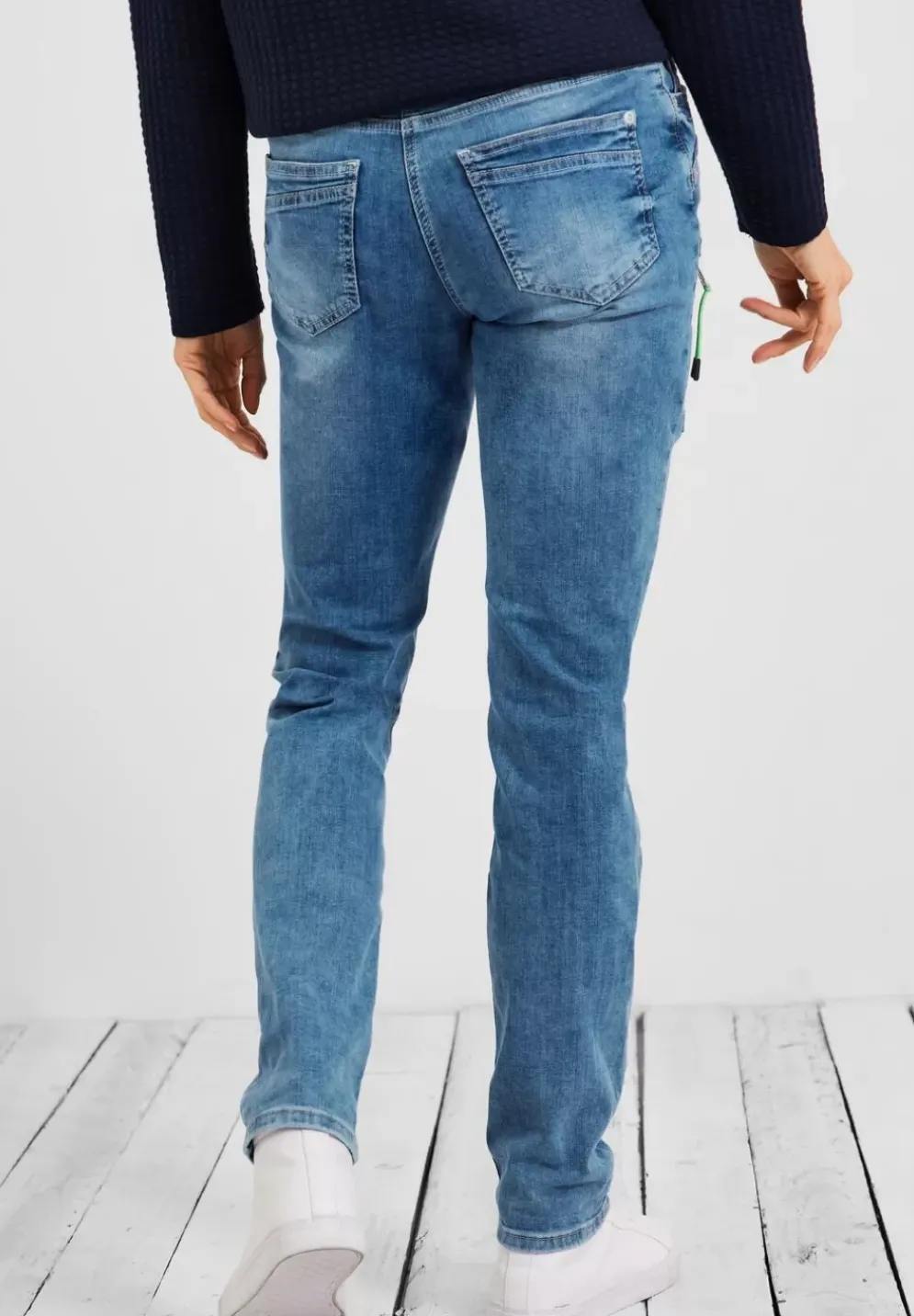 Loose Fit Jeans