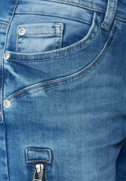 Loose Fit Jeans