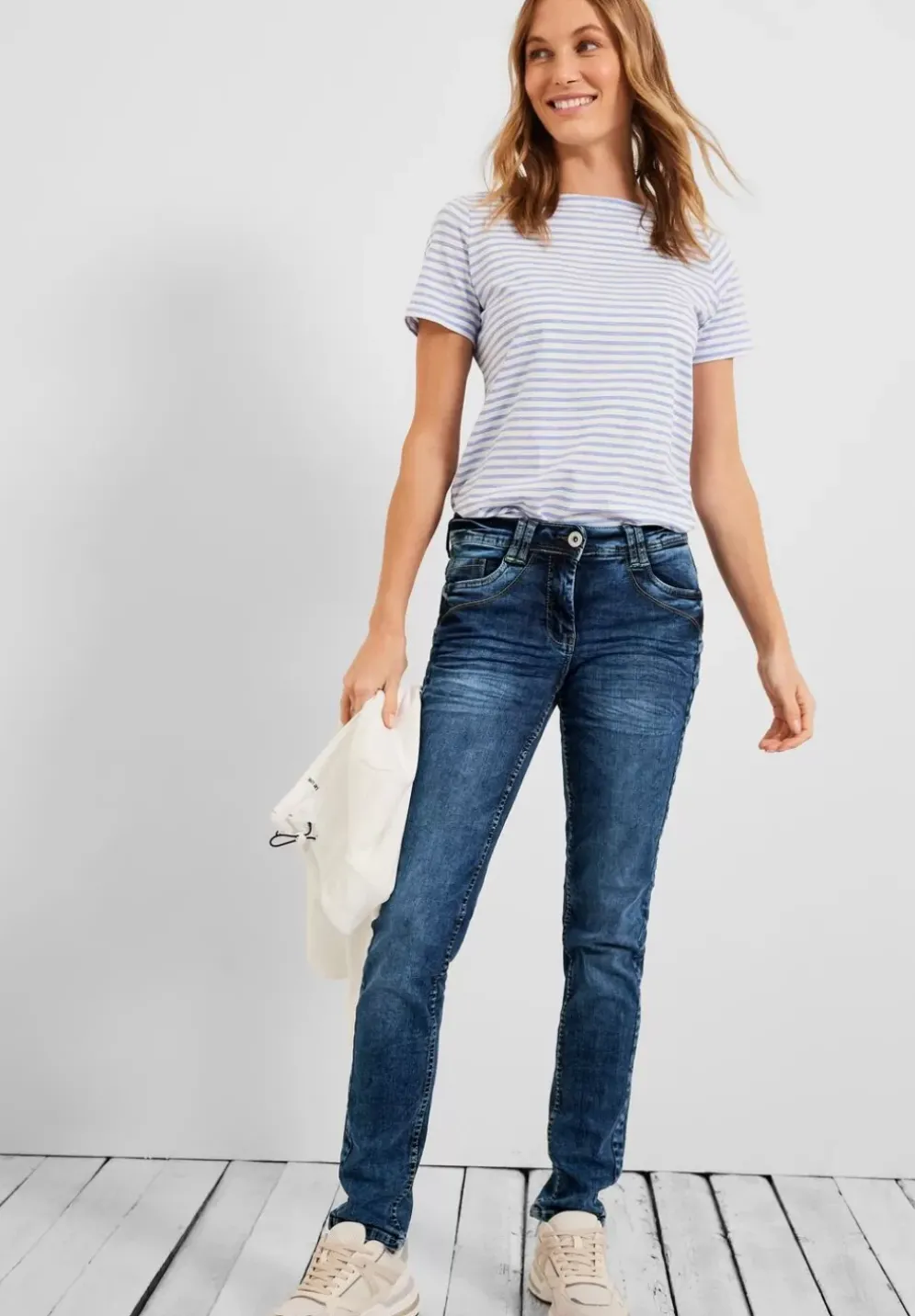 Loose Fit Jeans