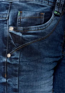 Loose Fit Jeans