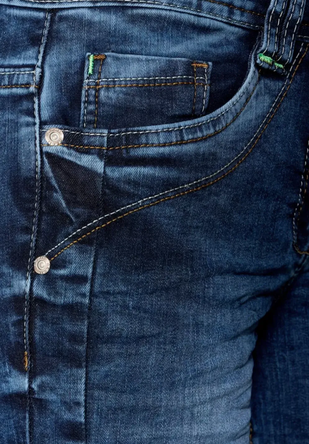 Loose Fit Jeans