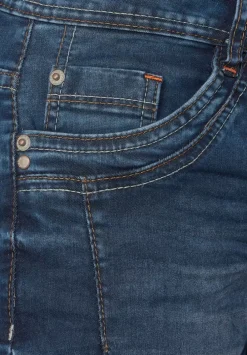 Loose Fit Jeans