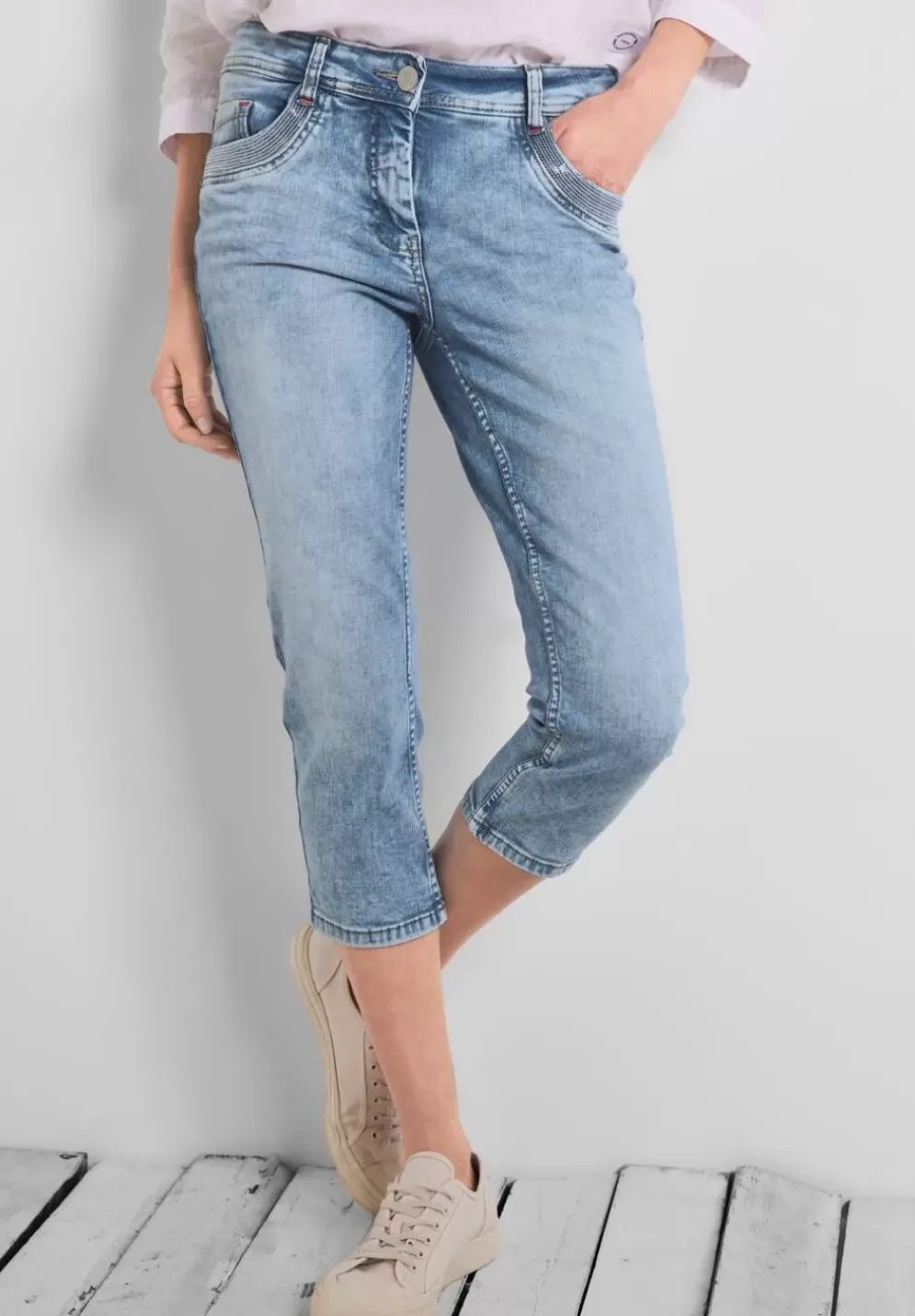 Loose Fit Jeans