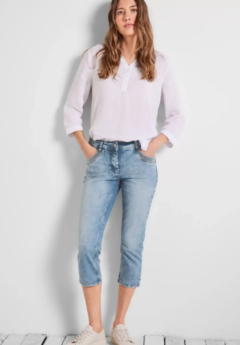 Loose Fit Jeans