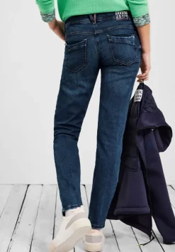 Loose Fit Jeans