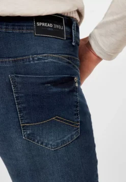 Loose Fit Jeans