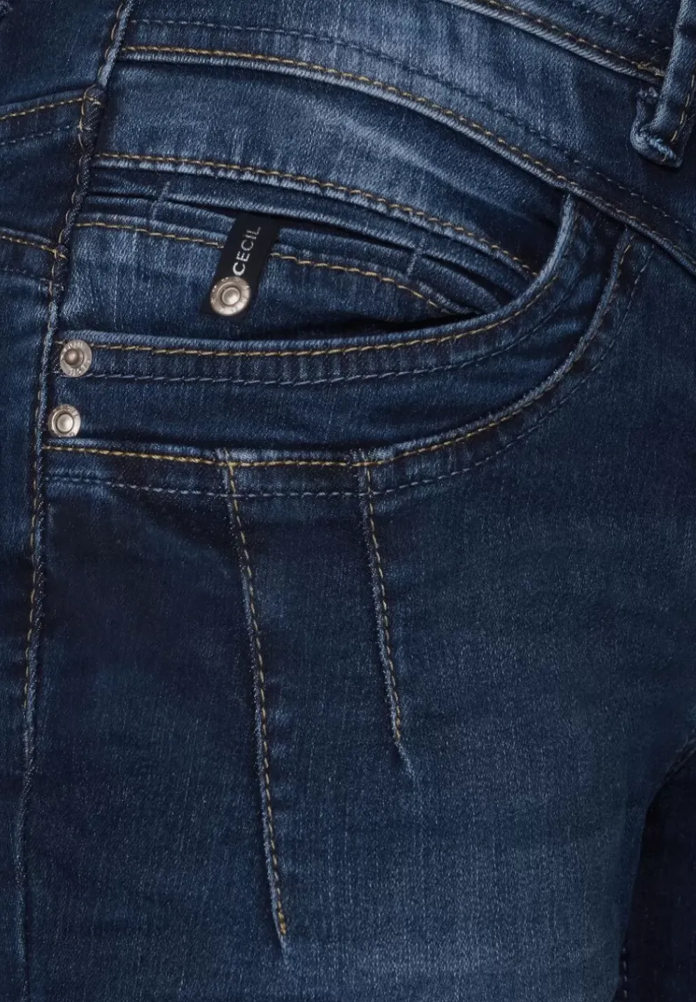 Loose Fit Jeans