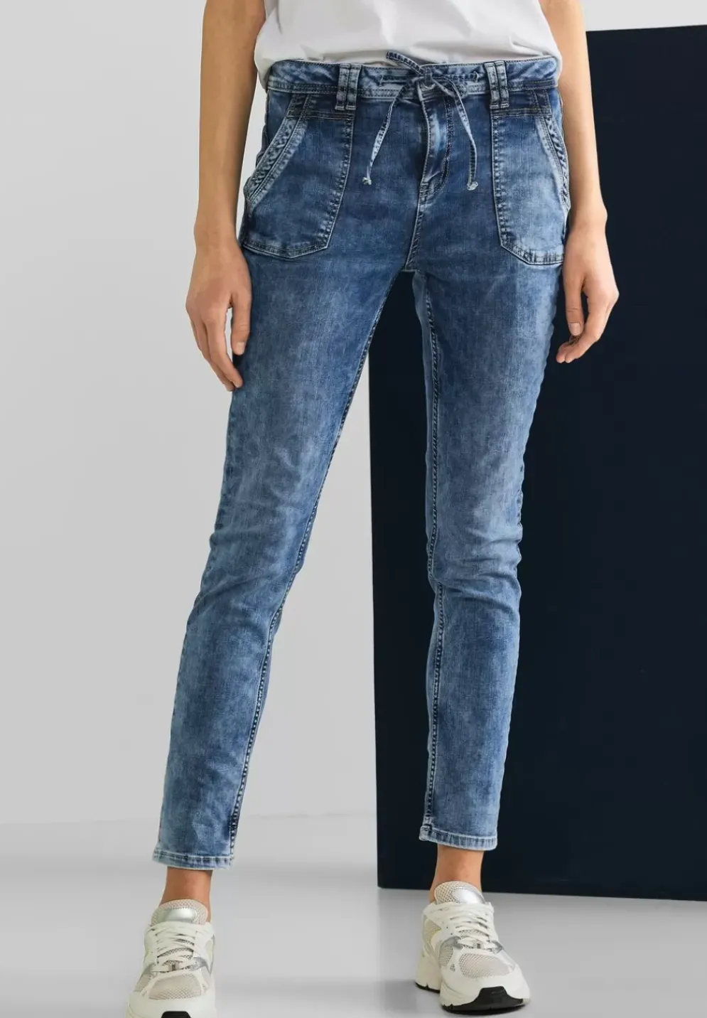 Loose Fit Jeans