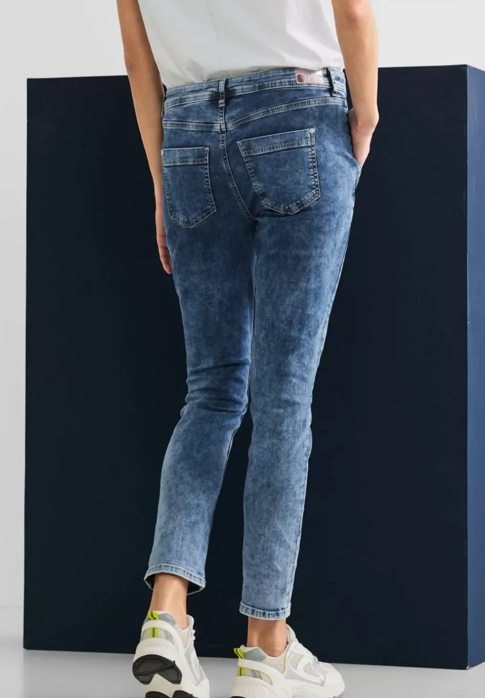 Loose Fit Jeans