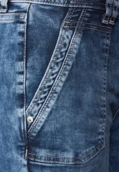 Loose Fit Jeans