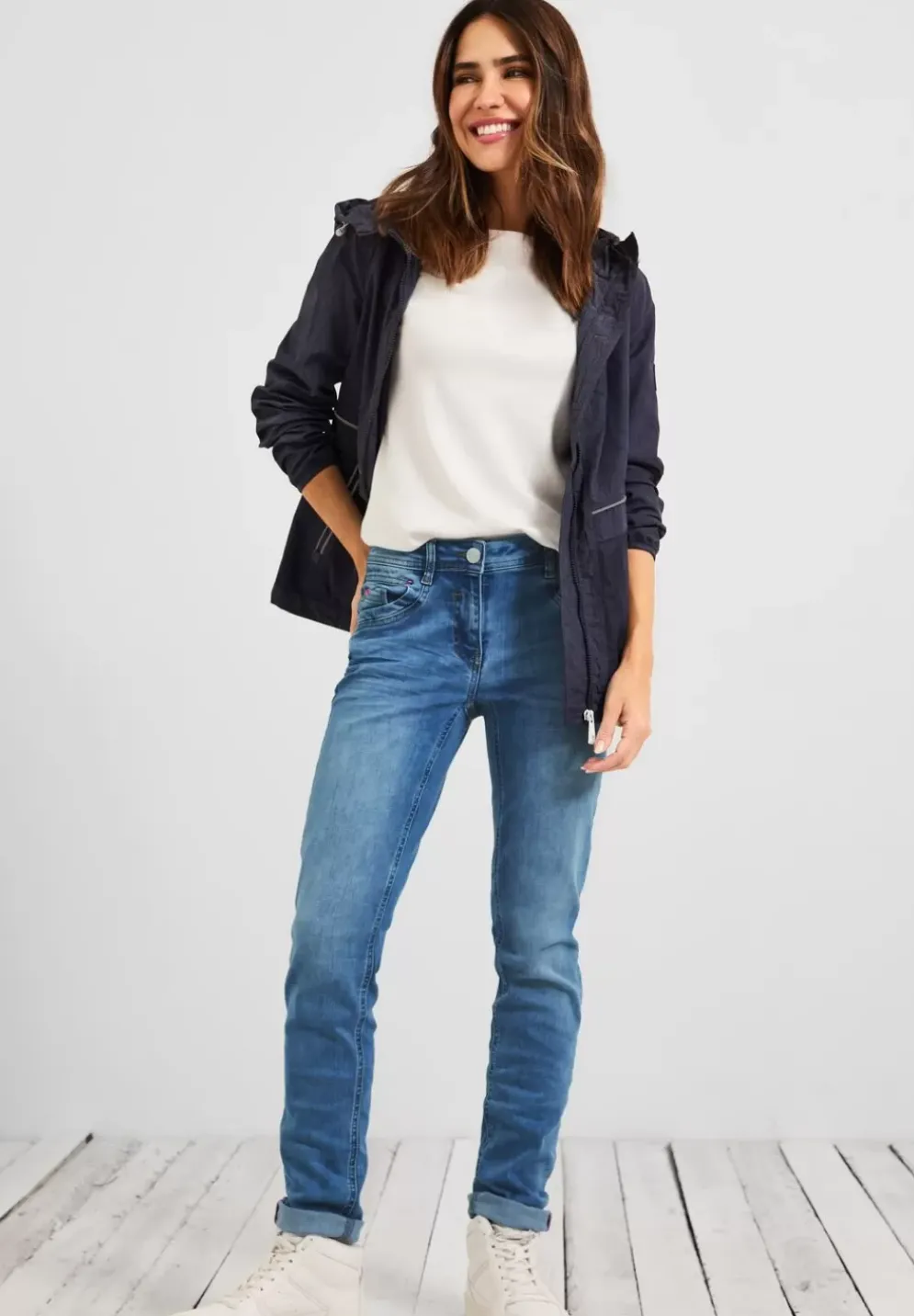 Loose Fit Jeans
