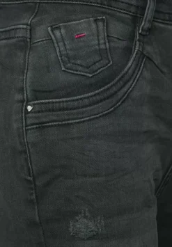 Loose Fit Jeans