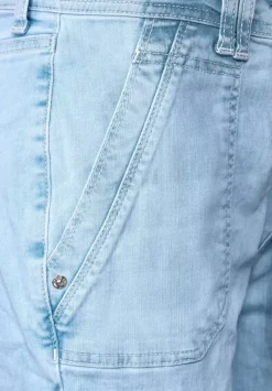 Loose Fit Jeans