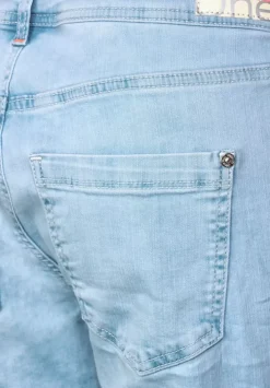 Loose Fit Jeans