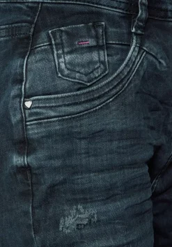Loose Fit Jeans